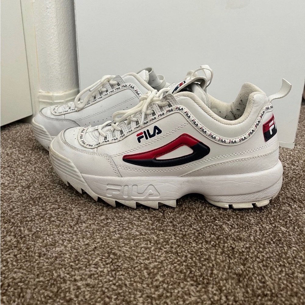 FILA Sneakers
